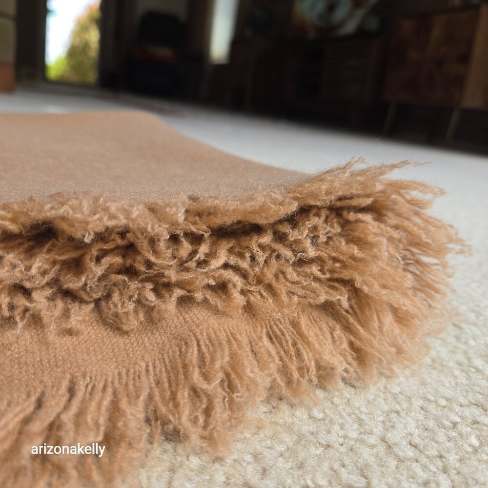 NWOT Tan Cashmere Knit Oblong Scarf with Fringe and Asymmetrical Ends - Picture 12 of 15